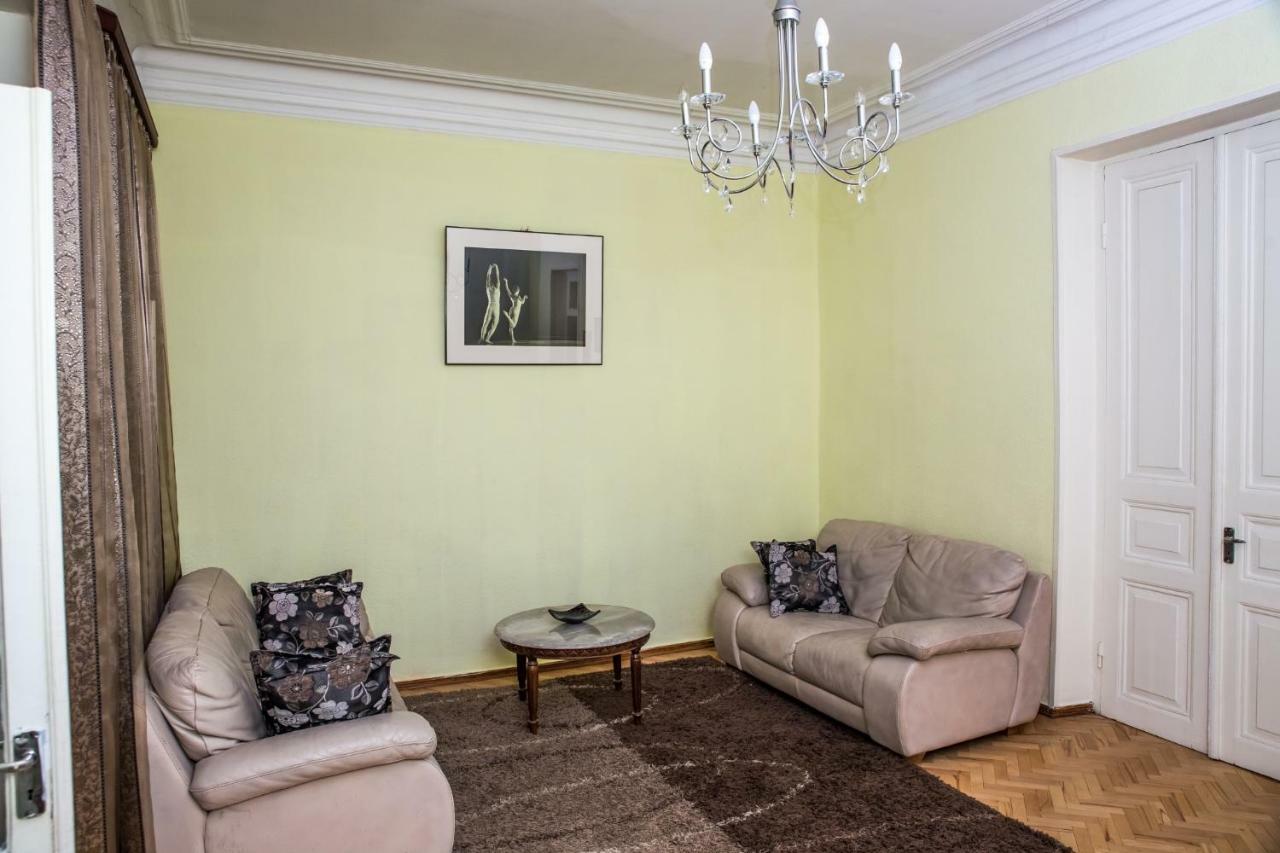 Gold District Apartment Tbilisi Eksteriør bilde